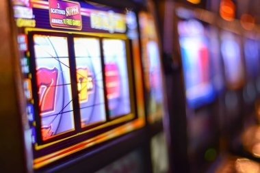 Treasures of Aztec bonus round and free spins feature